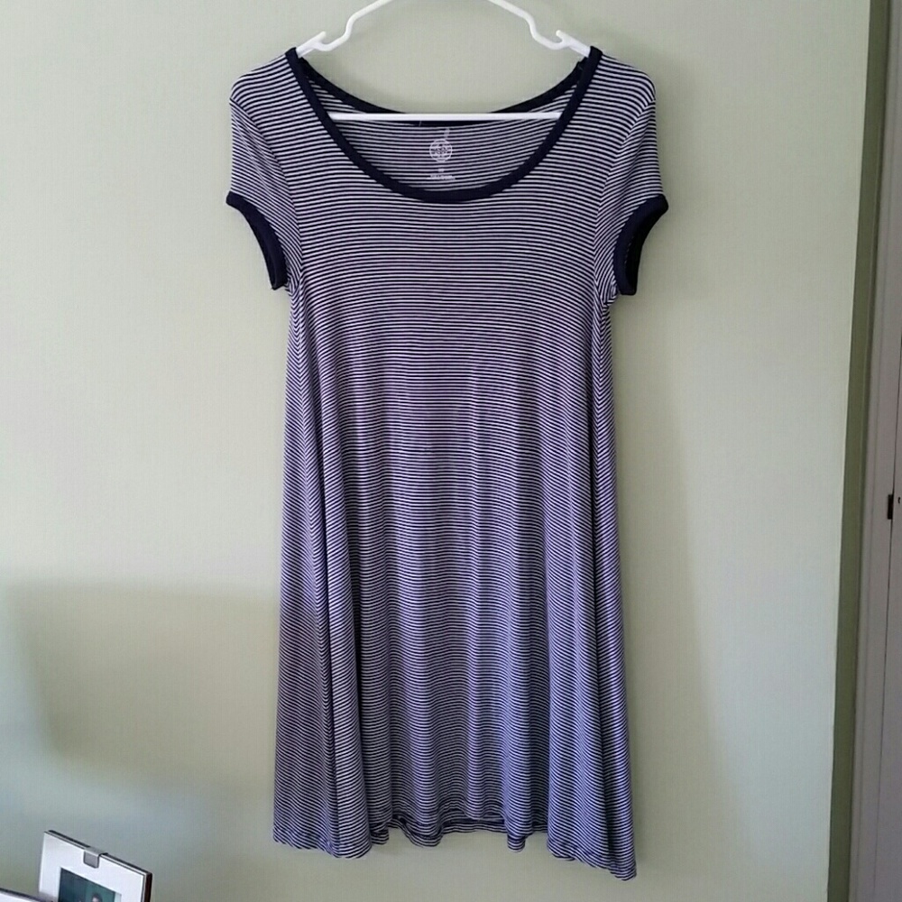 Scoop neck t-shirt dress